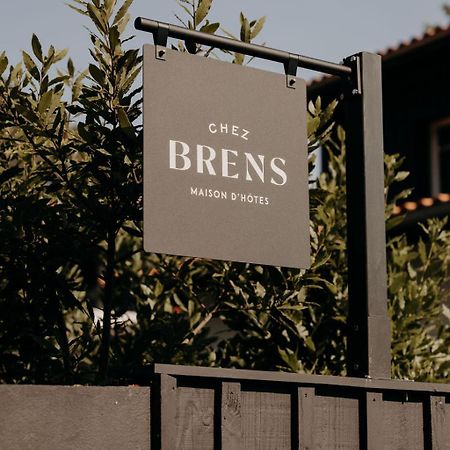 Chez Brens - Maison D'Hotes A La Hume Гужан-Местрас Екстериор снимка